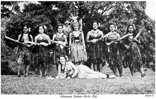 Fiji Glamour Dance Girls